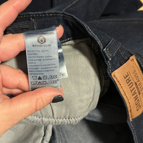Levi Strauss Dark Wash Taper Adjustable Waistband Denim Jeans Size 16 - Picture 10 of 10
